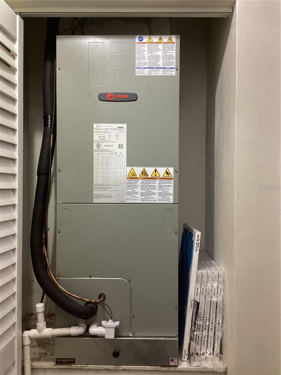 1028 EMBASSY AVE, SPRING HILL, FL, 34606