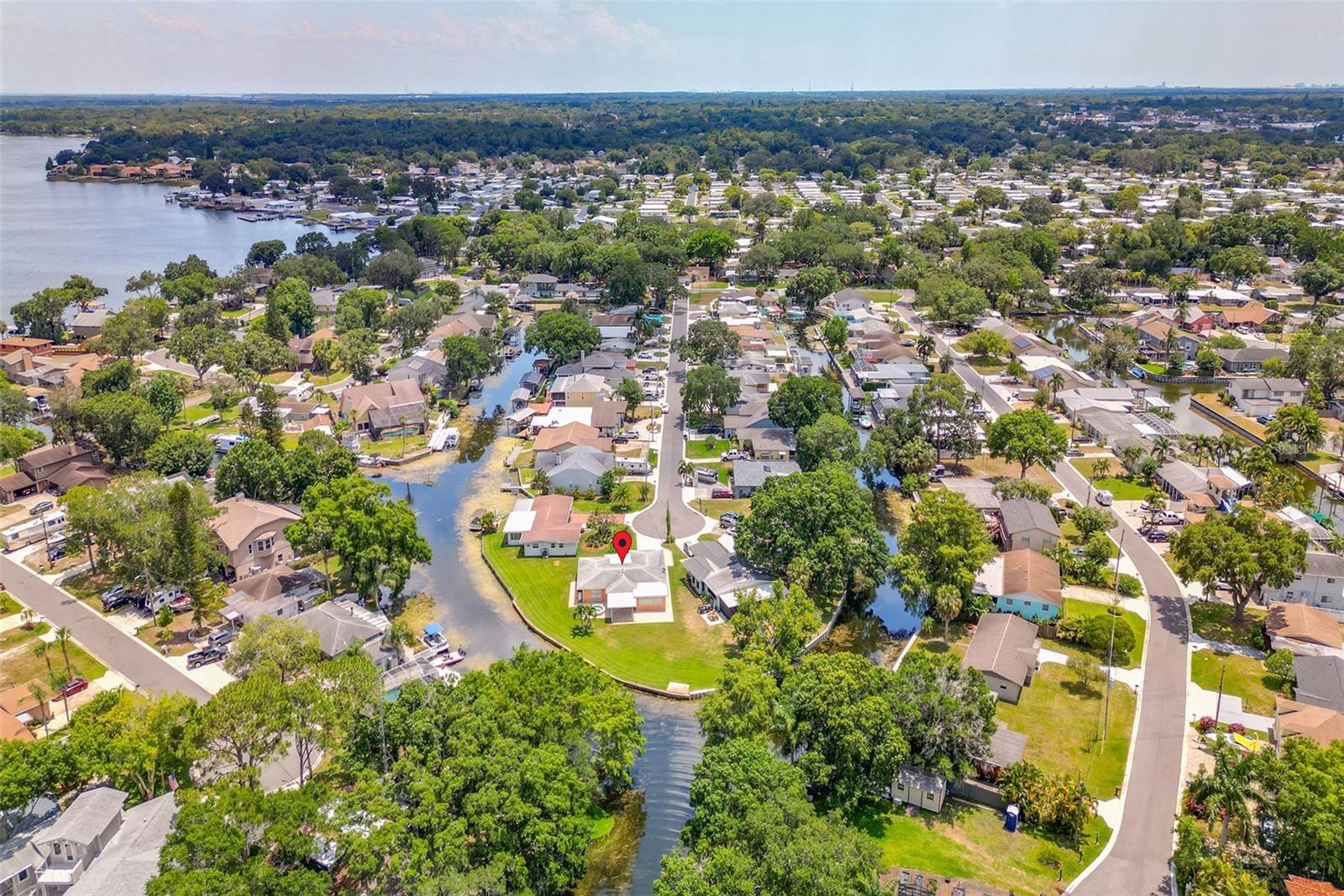 188 E CANAL DR, PALM HARBOR, FL, 34684