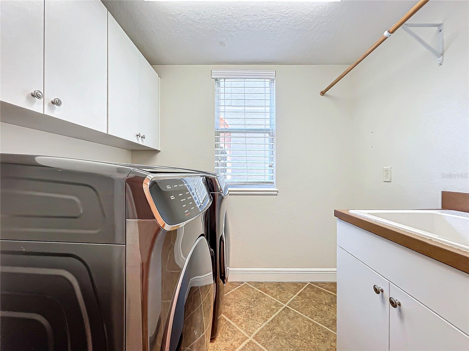 8348 VIA ROSA, ORLANDO, FL, 32836