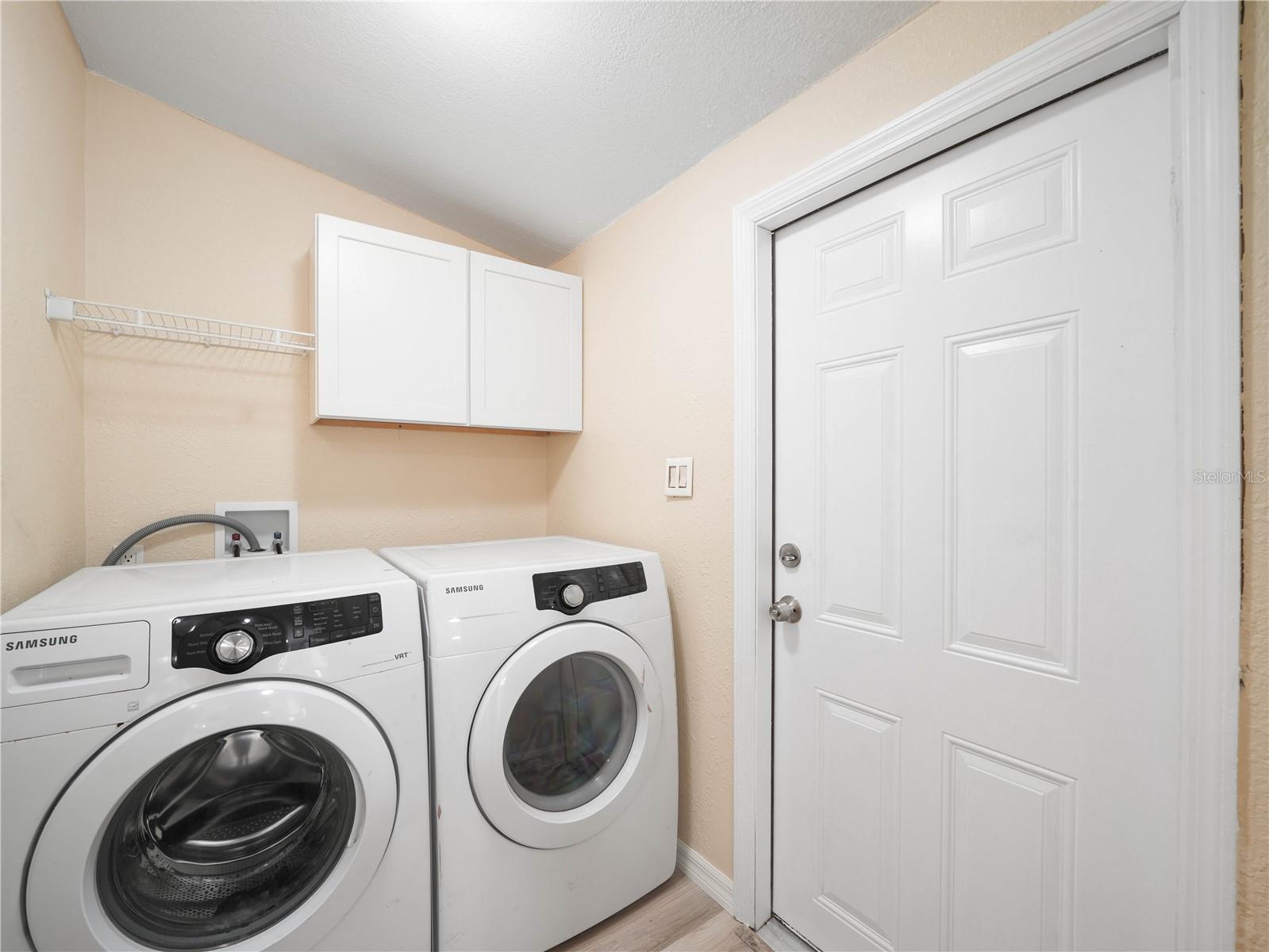 1302 WINDSONG DR, LAKELAND, FL, 33811