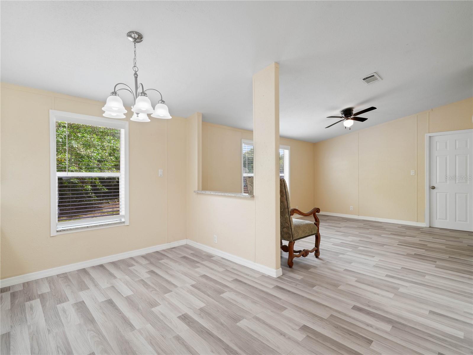 1302 WINDSONG DR, LAKELAND, FL, 33811