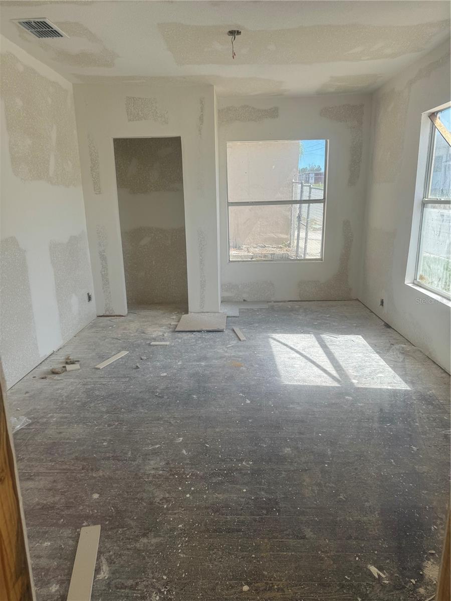 1020 E MAIN ST, HAINES CITY, FL, 33844