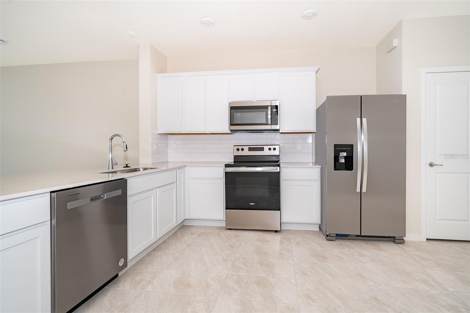 2742 FETCHING TRL, DAVENPORT, FL, 33896