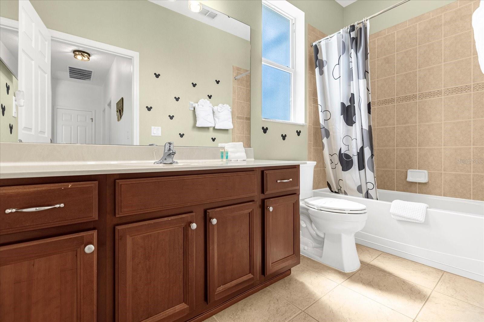 308 YELLOW SNAPDRAGON DR, DAVENPORT, FL, 33837
