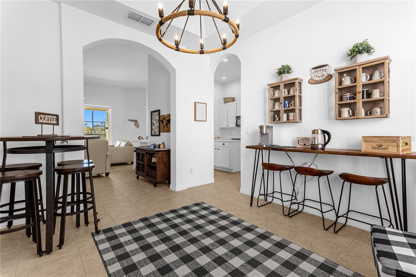308 YELLOW SNAPDRAGON DR, DAVENPORT, FL, 33837
