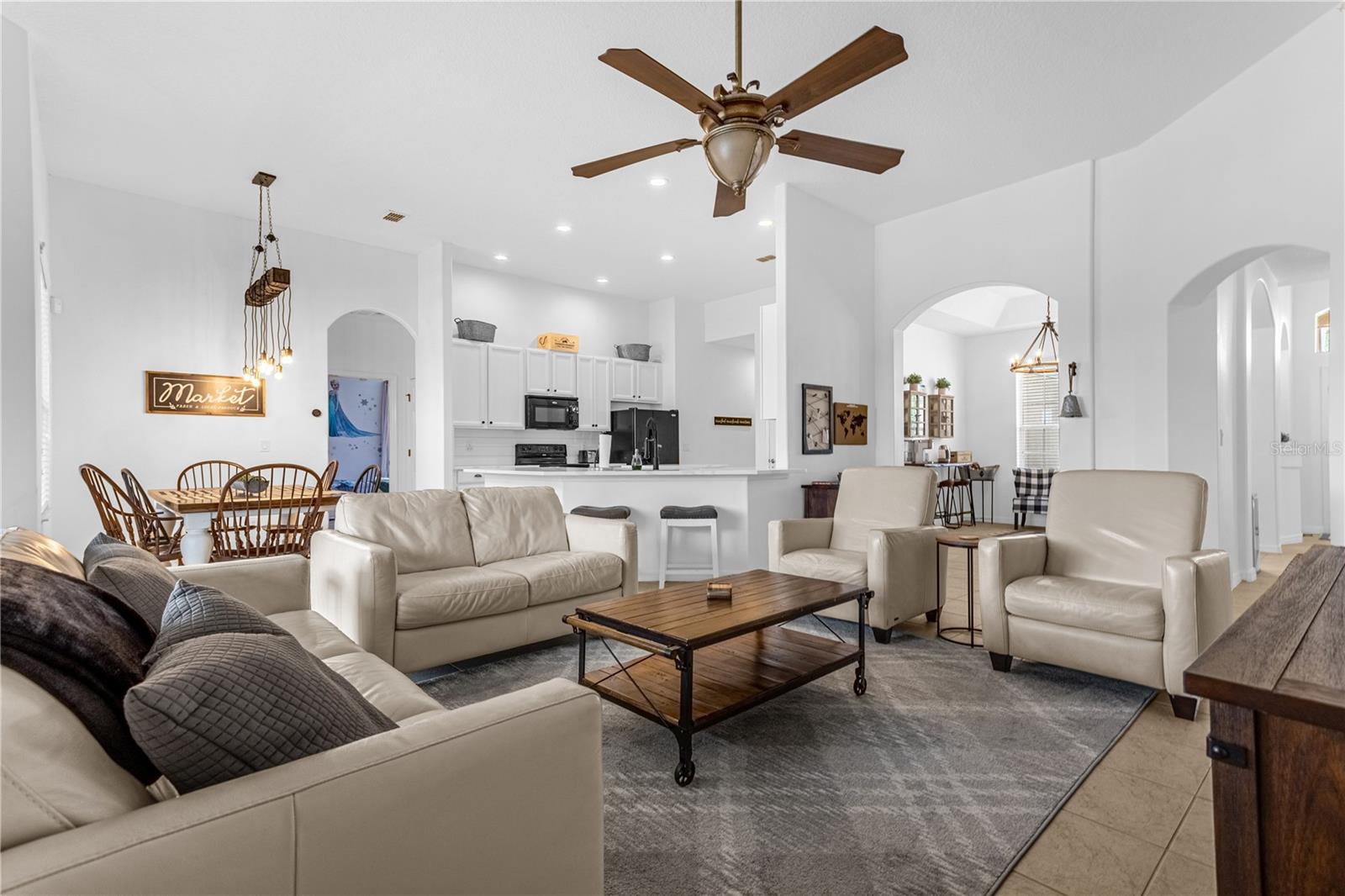 308 YELLOW SNAPDRAGON DR, DAVENPORT, FL, 33837