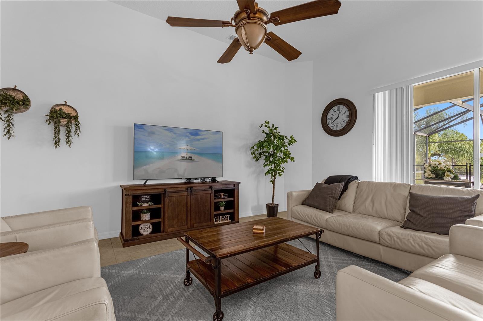 308 YELLOW SNAPDRAGON DR, DAVENPORT, FL, 33837
