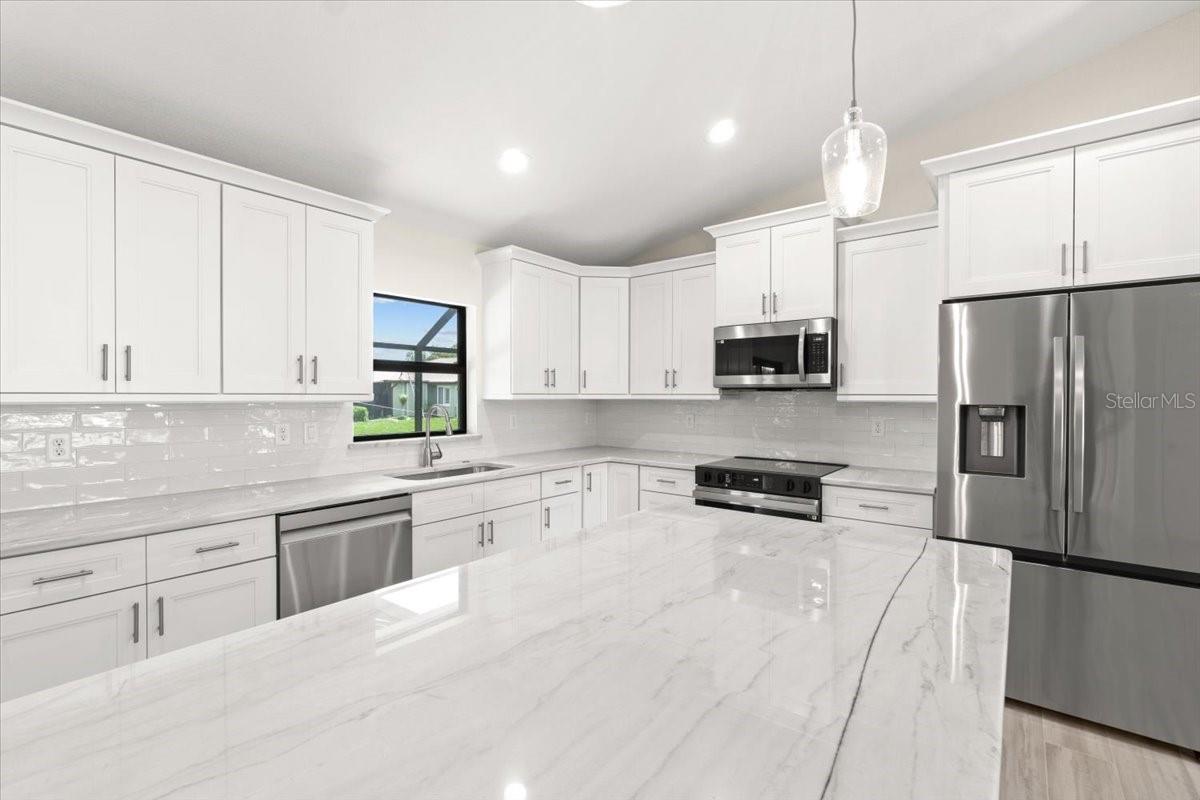 9171 PROSPECT AVE, ENGLEWOOD, FL, 34224