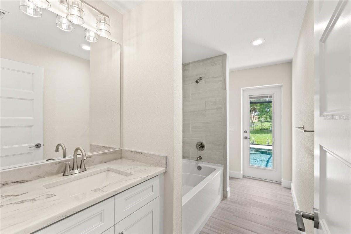9171 PROSPECT AVE, ENGLEWOOD, FL, 34224