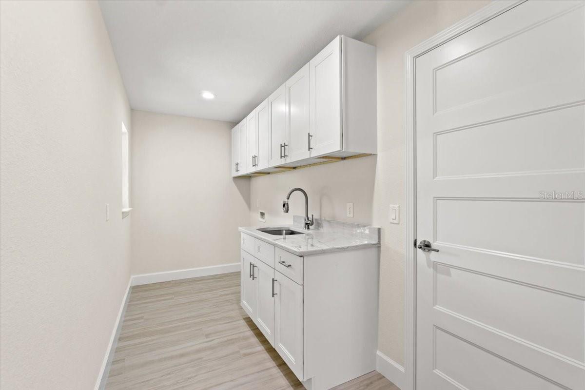 9171 PROSPECT AVE, ENGLEWOOD, FL, 34224