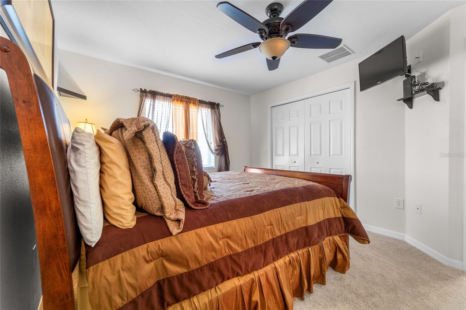 8545 TRAIL WIND DR, TAMPA, FL, 33647
