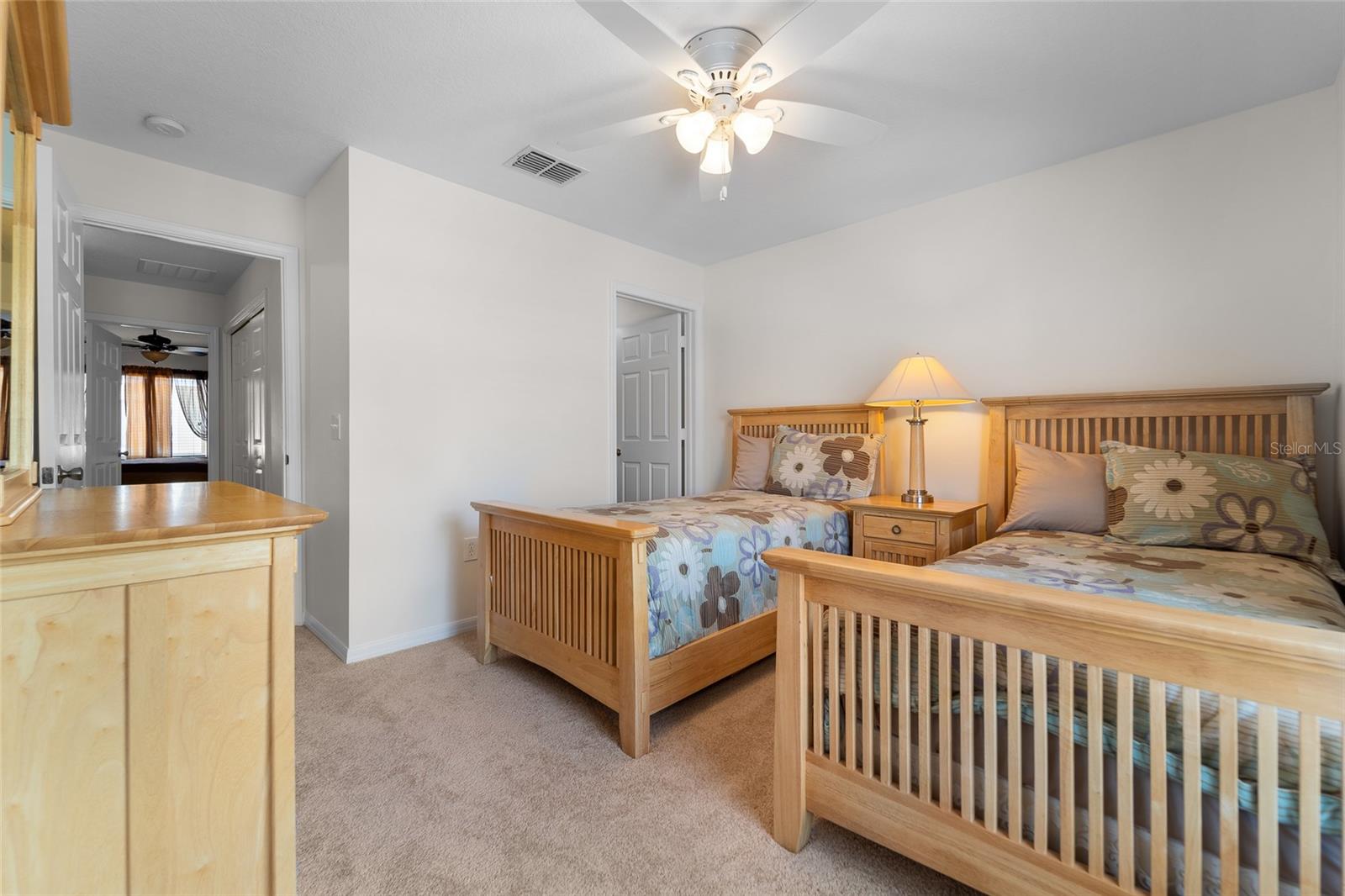 8545 TRAIL WIND DR, TAMPA, FL, 33647