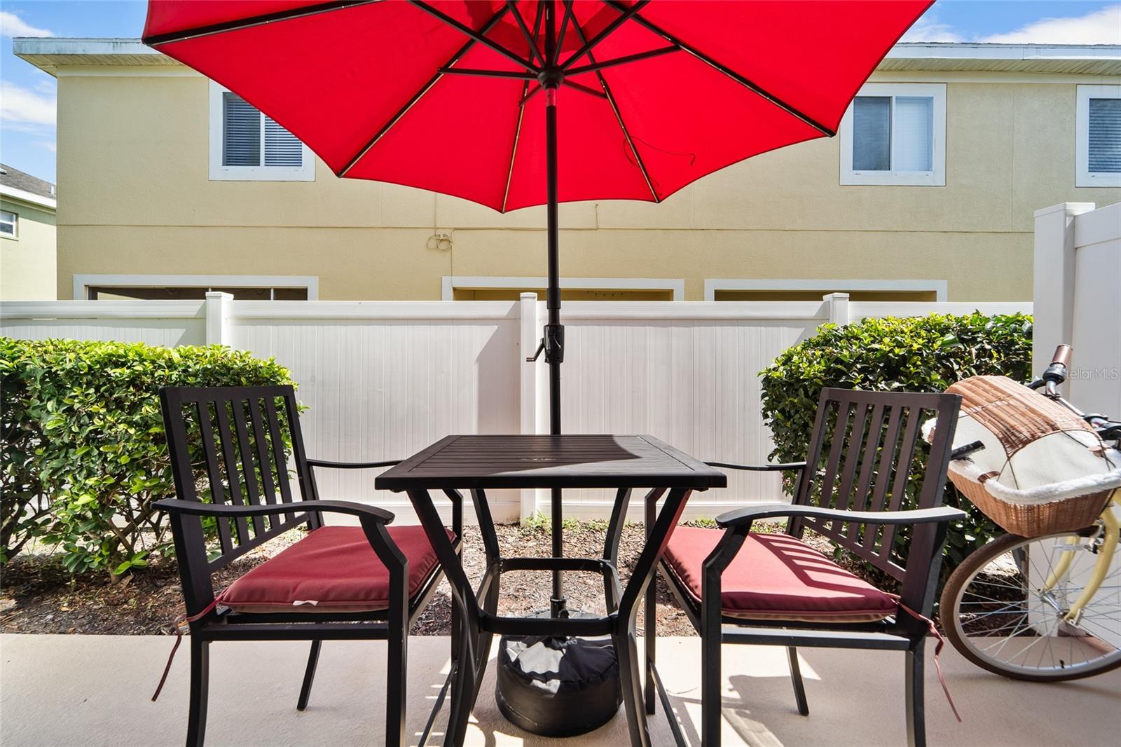8545 TRAIL WIND DR, TAMPA, FL, 33647