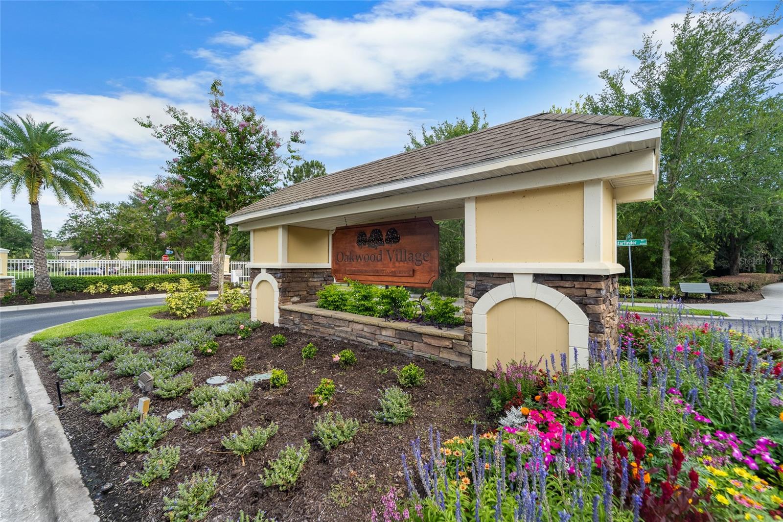 8545 TRAIL WIND DR, TAMPA, FL, 33647