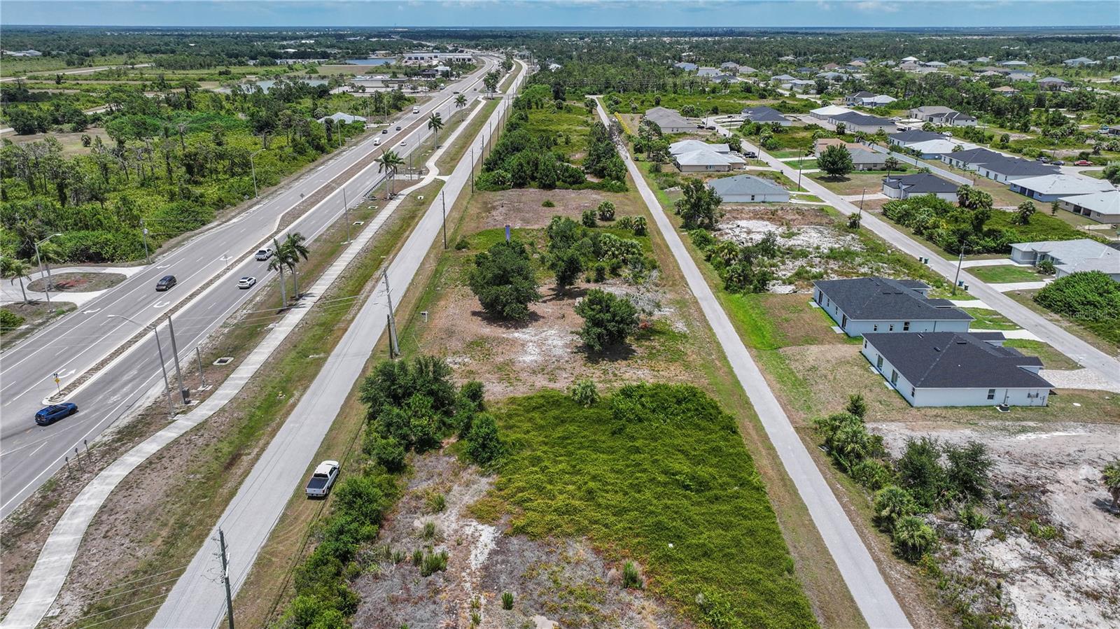 8576 WILTSHIRE DR, PORT CHARLOTTE, FL, 33981