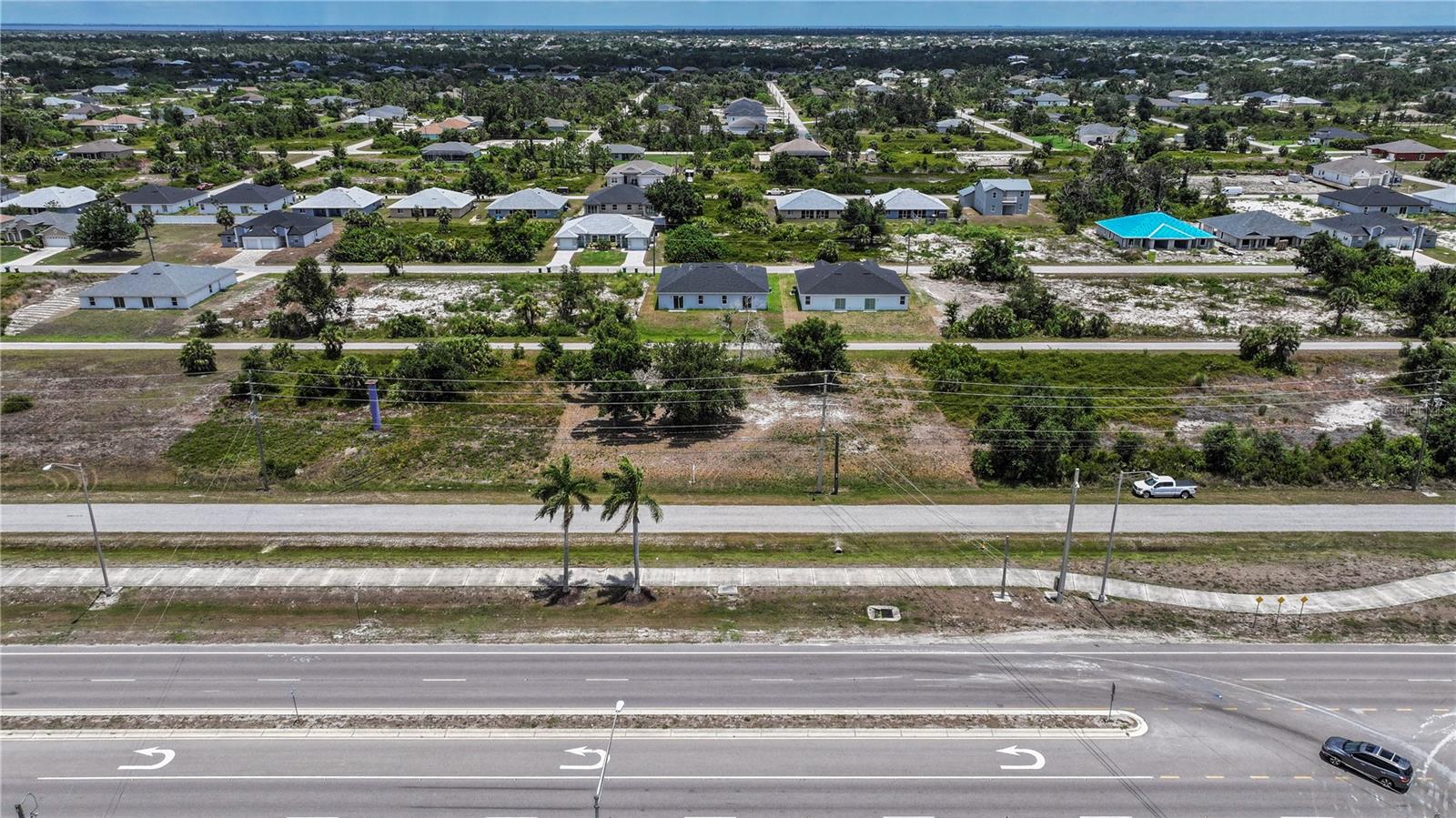 8576 WILTSHIRE DR, PORT CHARLOTTE, FL, 33981