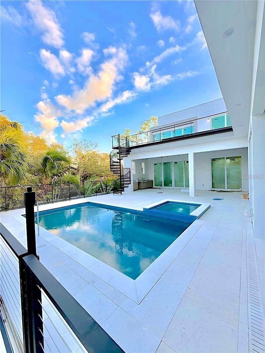 601 TREMONT ST, SARASOTA, FL, 34242