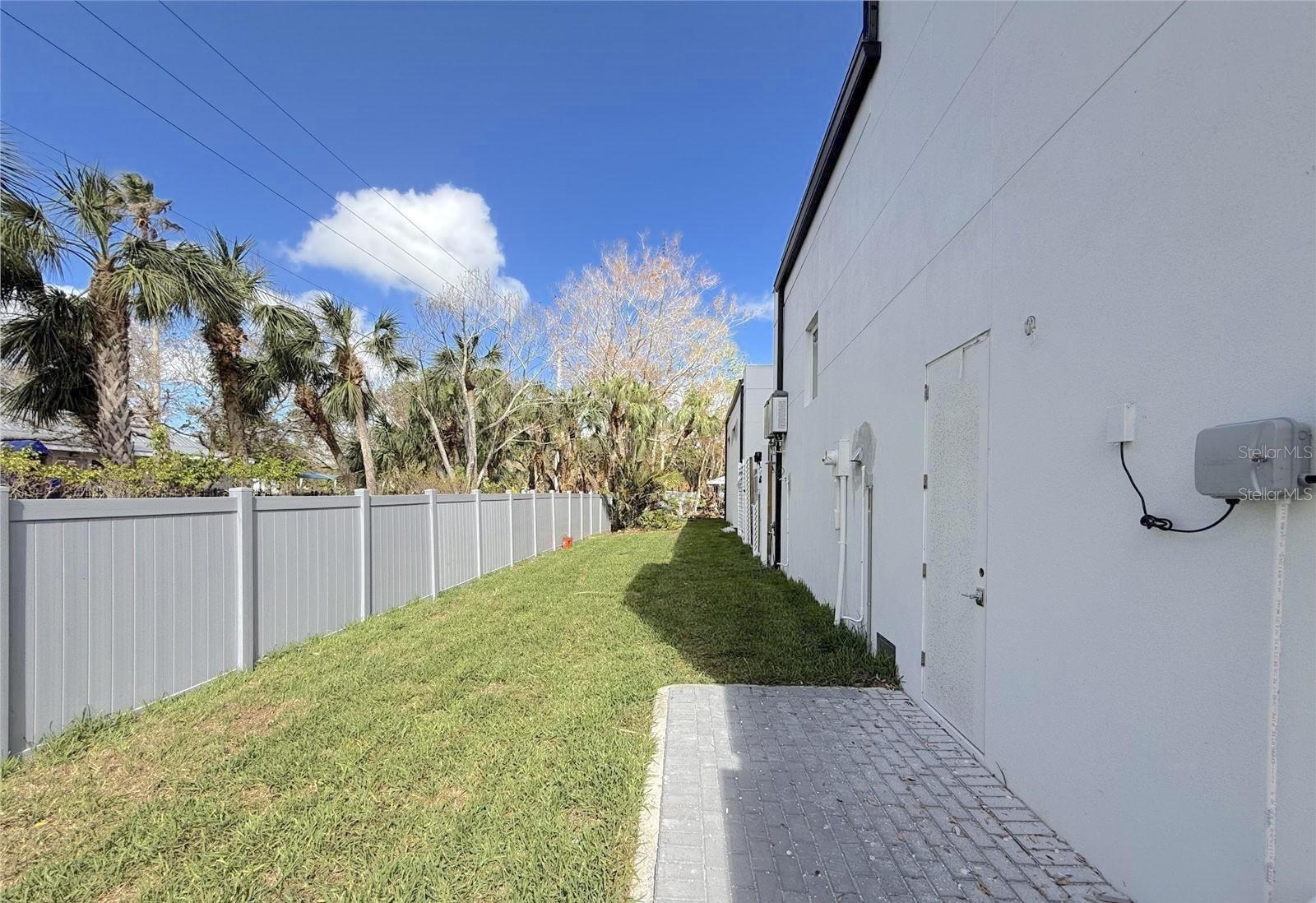 601 TREMONT ST, SARASOTA, FL, 34242
