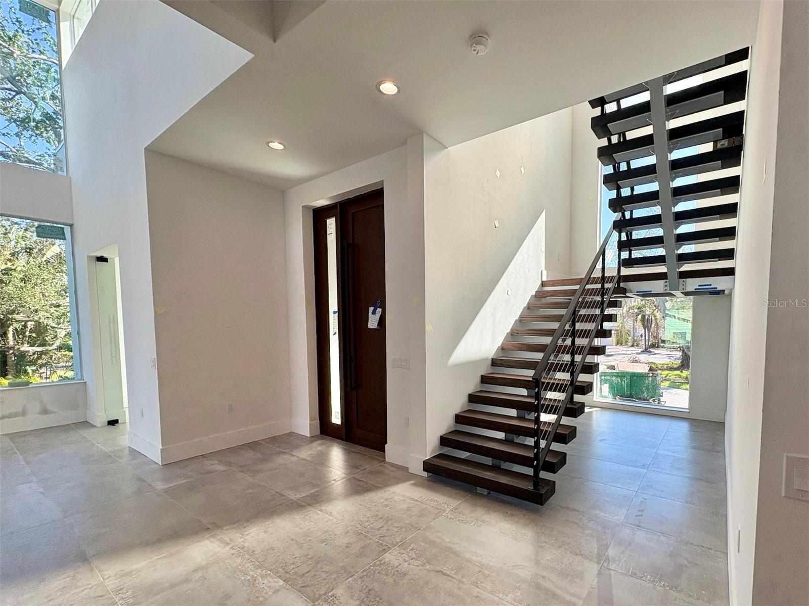 601 TREMONT ST, SARASOTA, FL, 34242