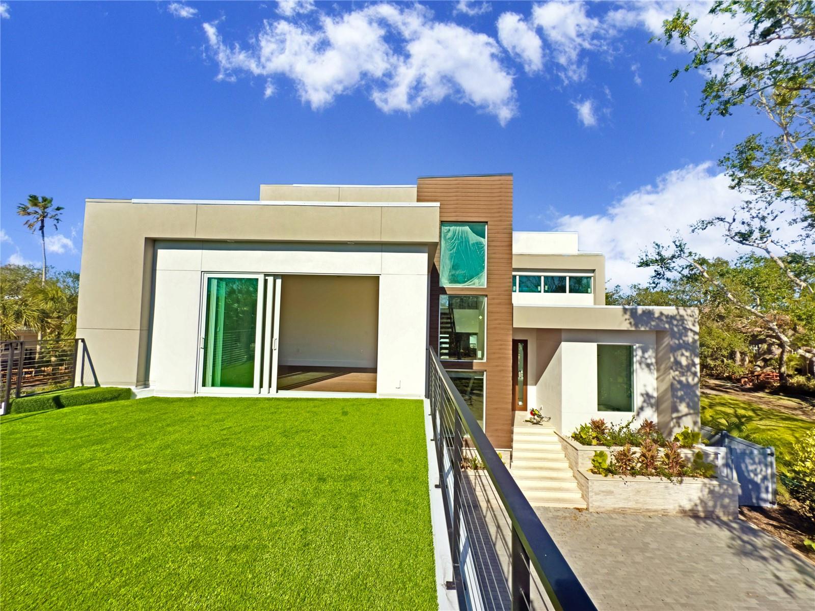 601 TREMONT ST, SARASOTA, FL, 34242