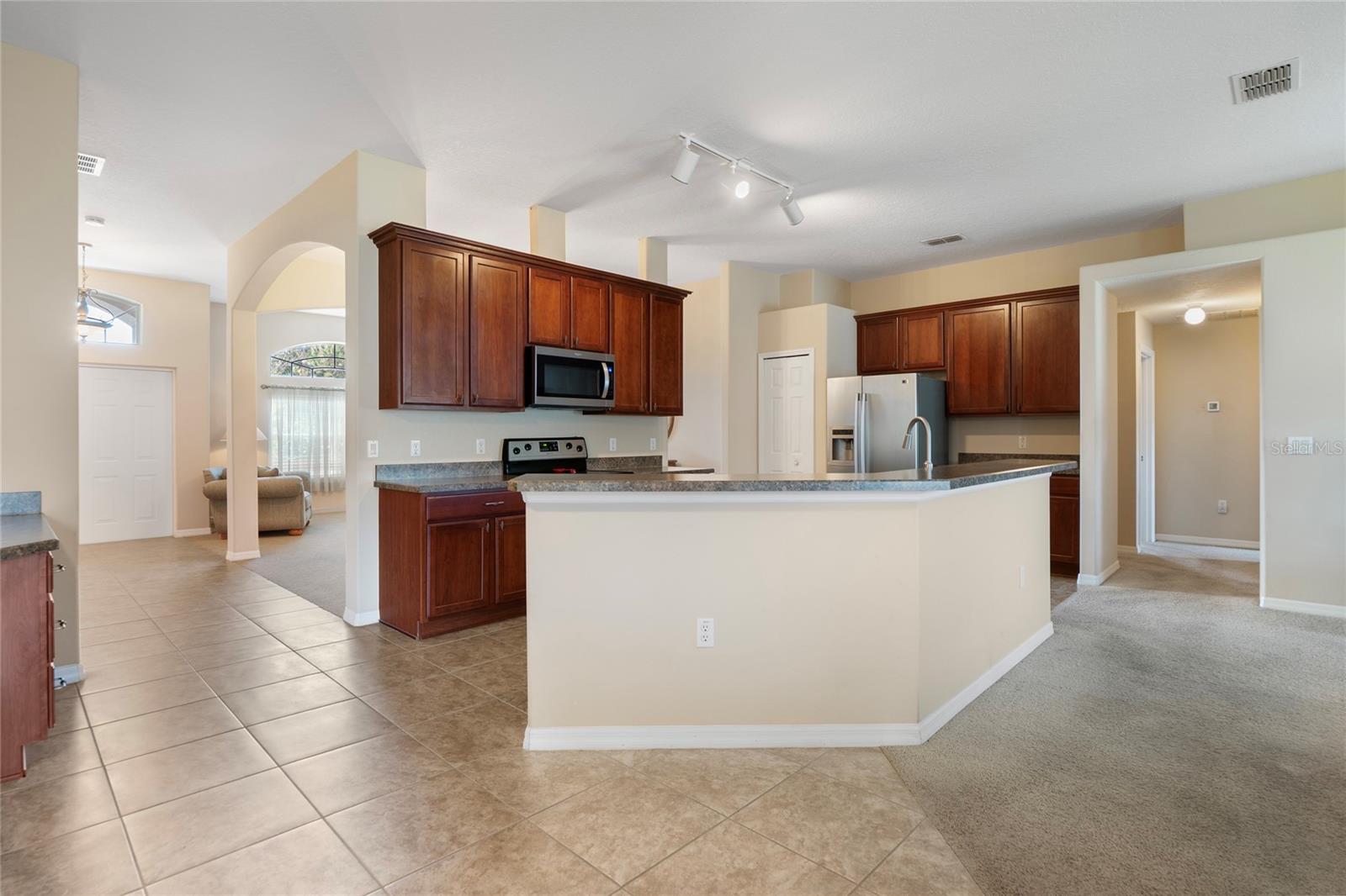 85 LUTHER DR, PALM COAST, FL, 32137