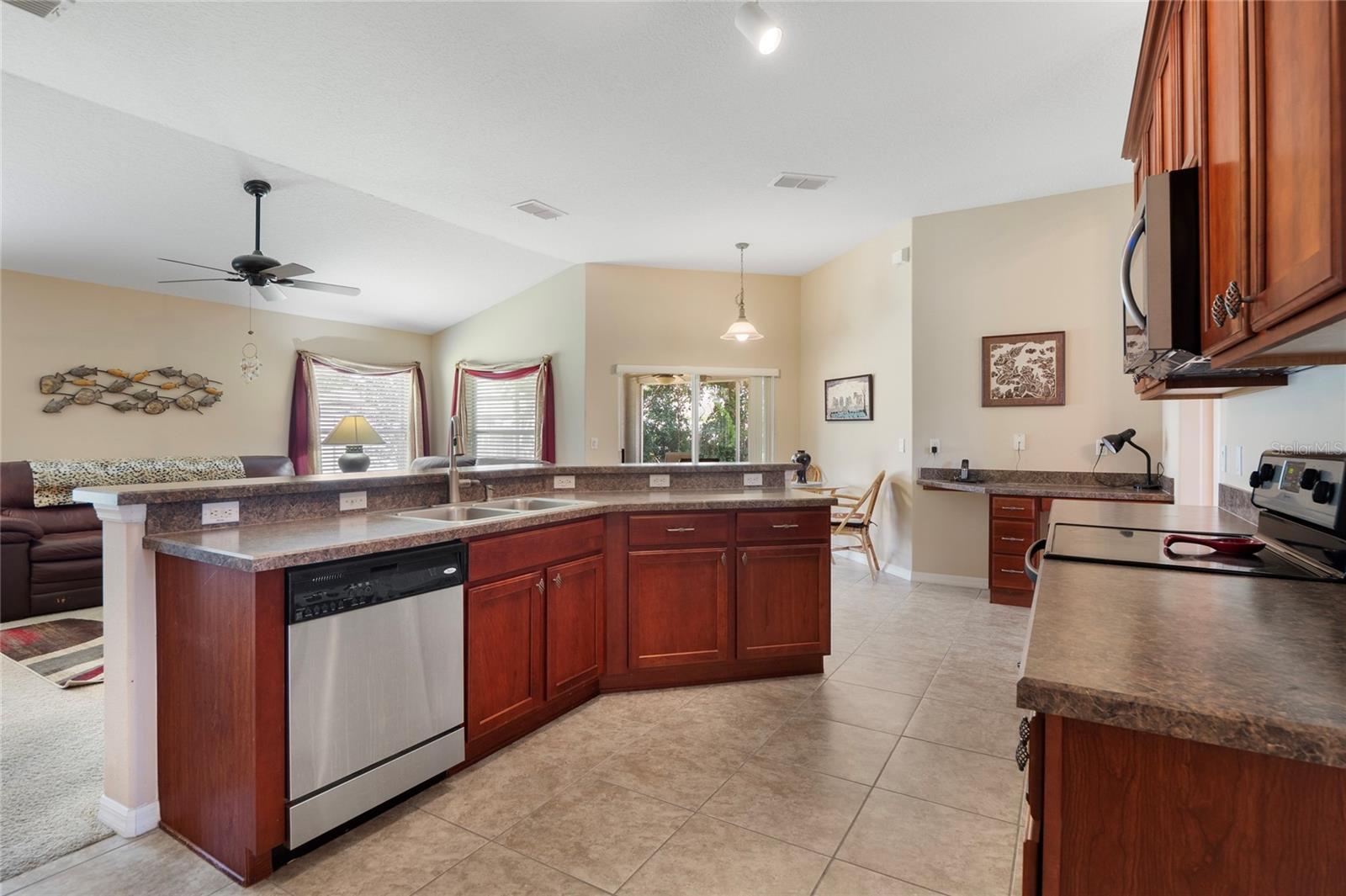 85 LUTHER DR, PALM COAST, FL, 32137