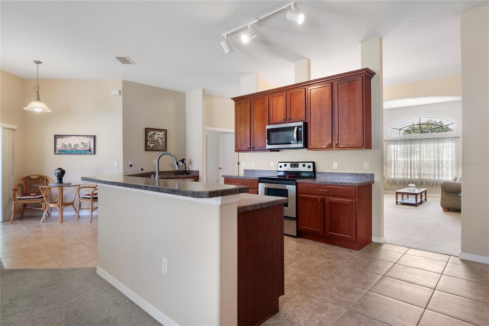 85 LUTHER DR, PALM COAST, FL, 32137