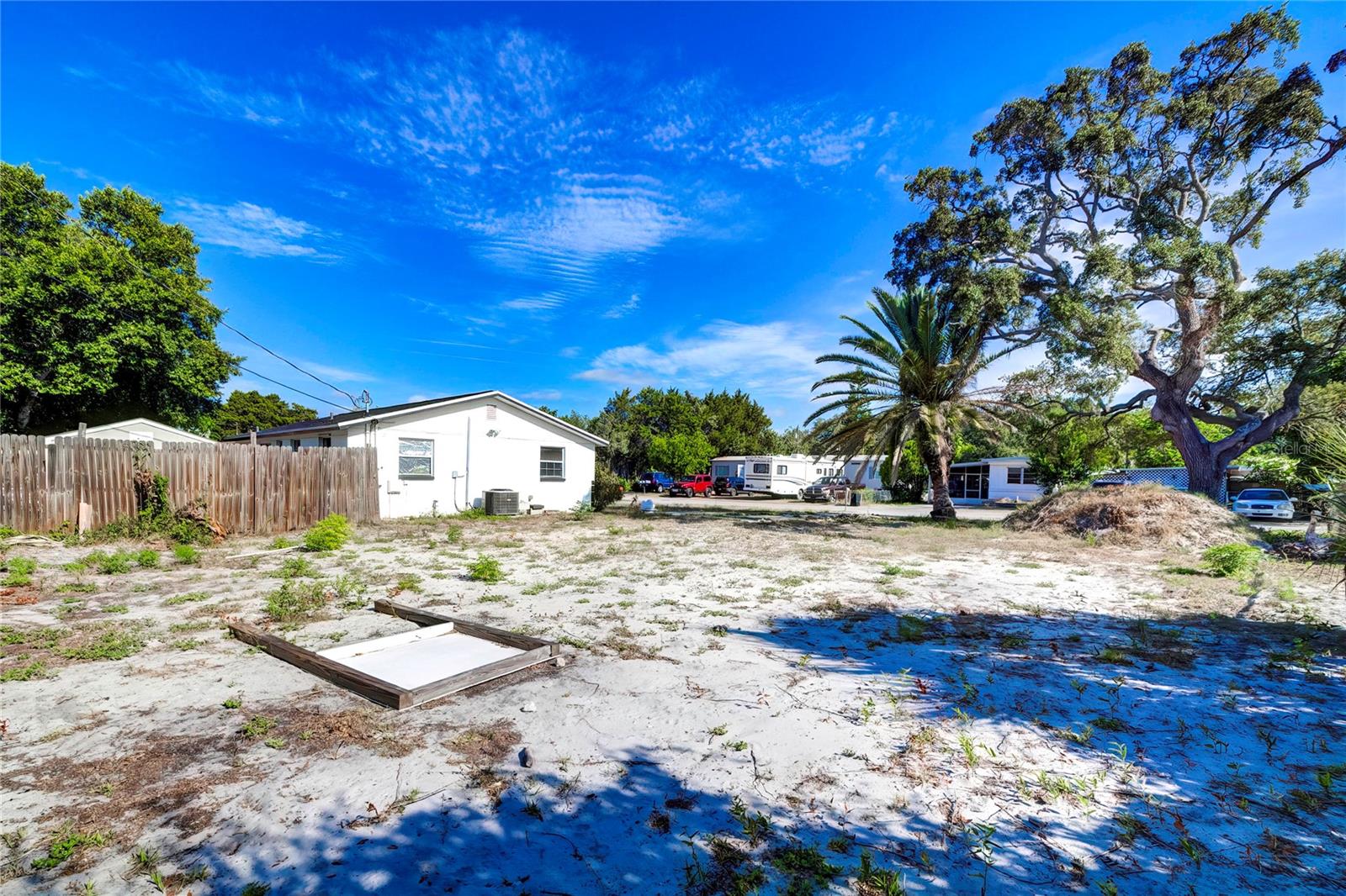 7200 FLORESTATE DR, HUDSON, FL, 34667