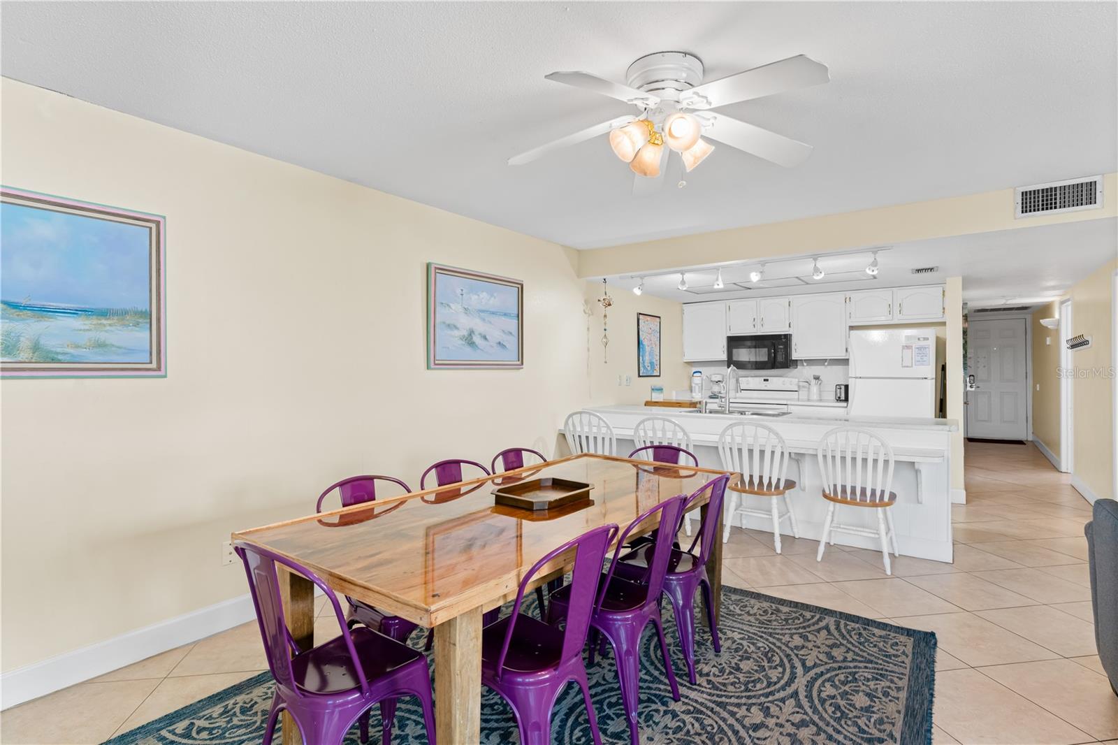 19610 GULF BLVD #409, INDIAN SHORES, FL, 33785