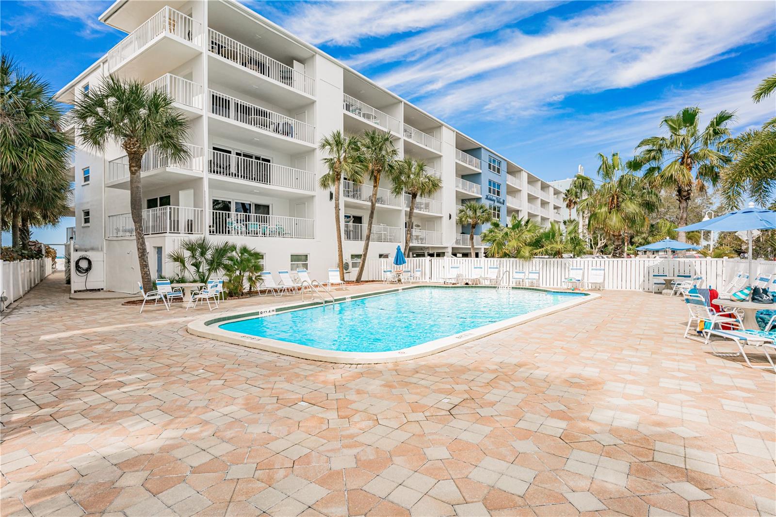 19610 GULF BLVD #409, INDIAN SHORES, FL, 33785