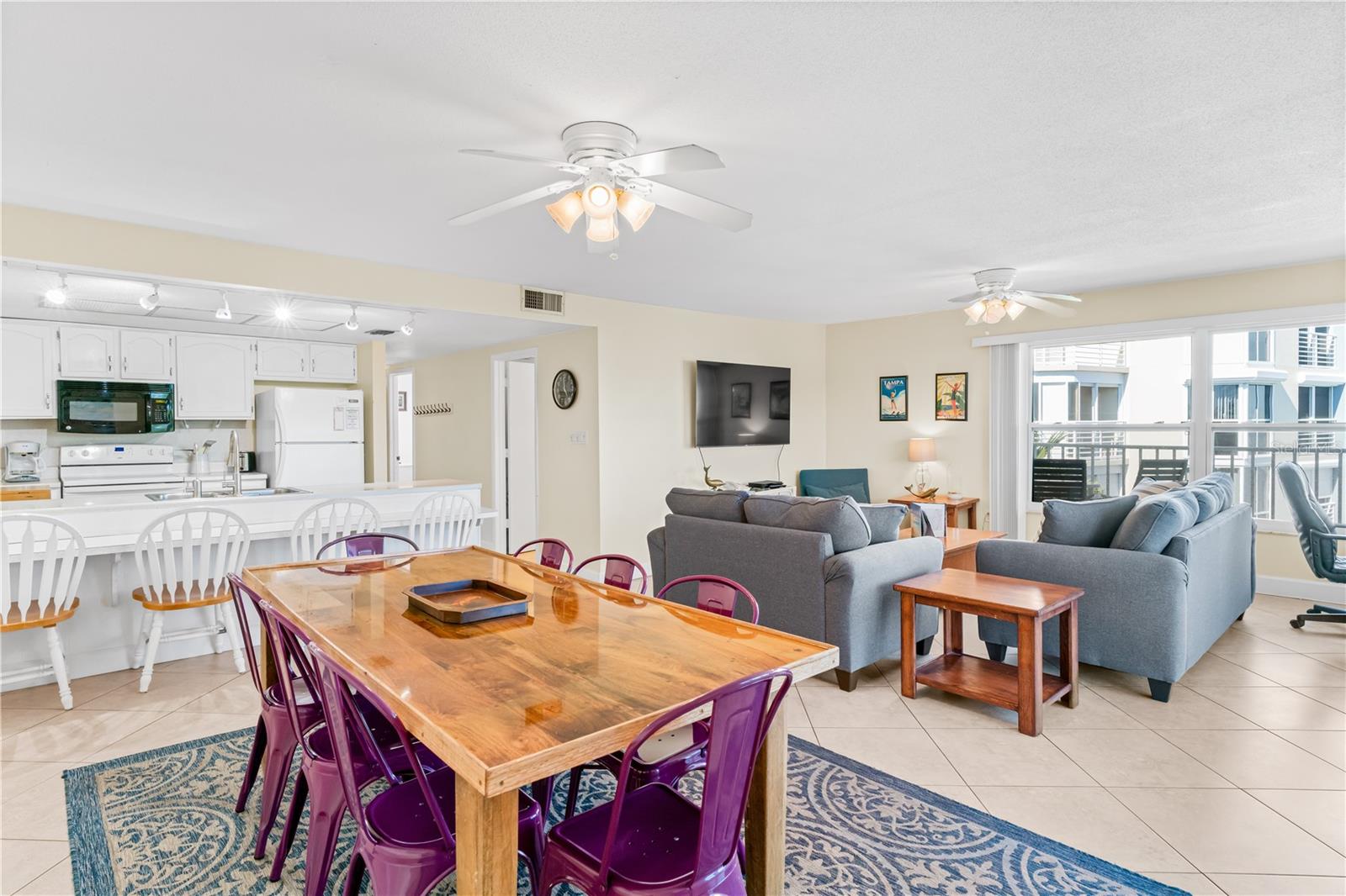 19610 GULF BLVD #409, INDIAN SHORES, FL, 33785