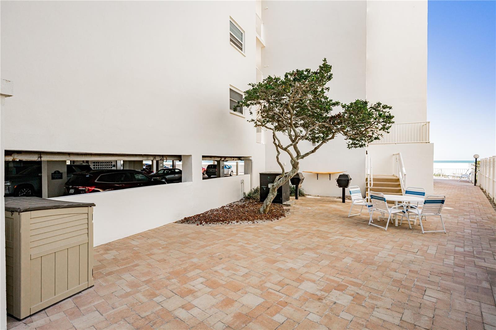 19610 GULF BLVD #409, INDIAN SHORES, FL, 33785