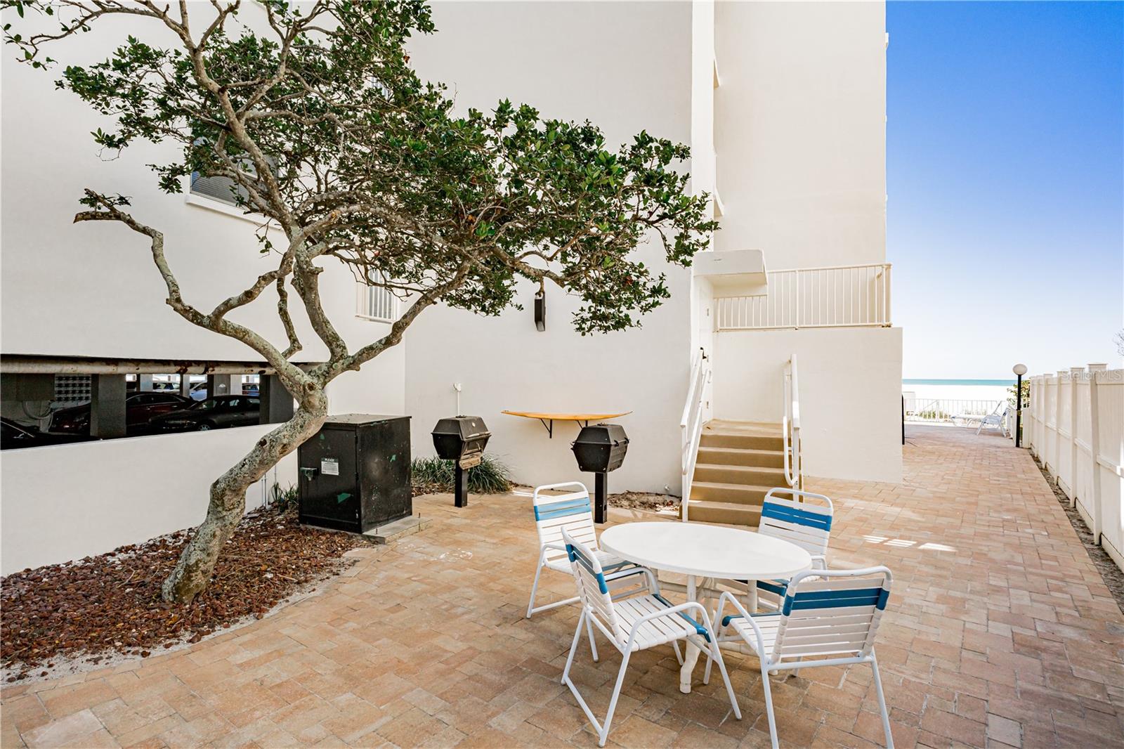19610 GULF BLVD #409, INDIAN SHORES, FL, 33785