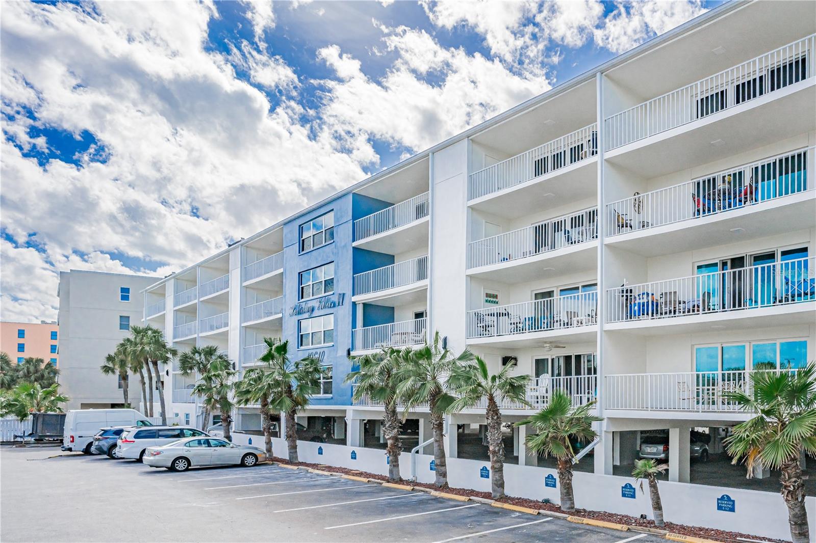 19610 GULF BLVD #409, INDIAN SHORES, FL, 33785