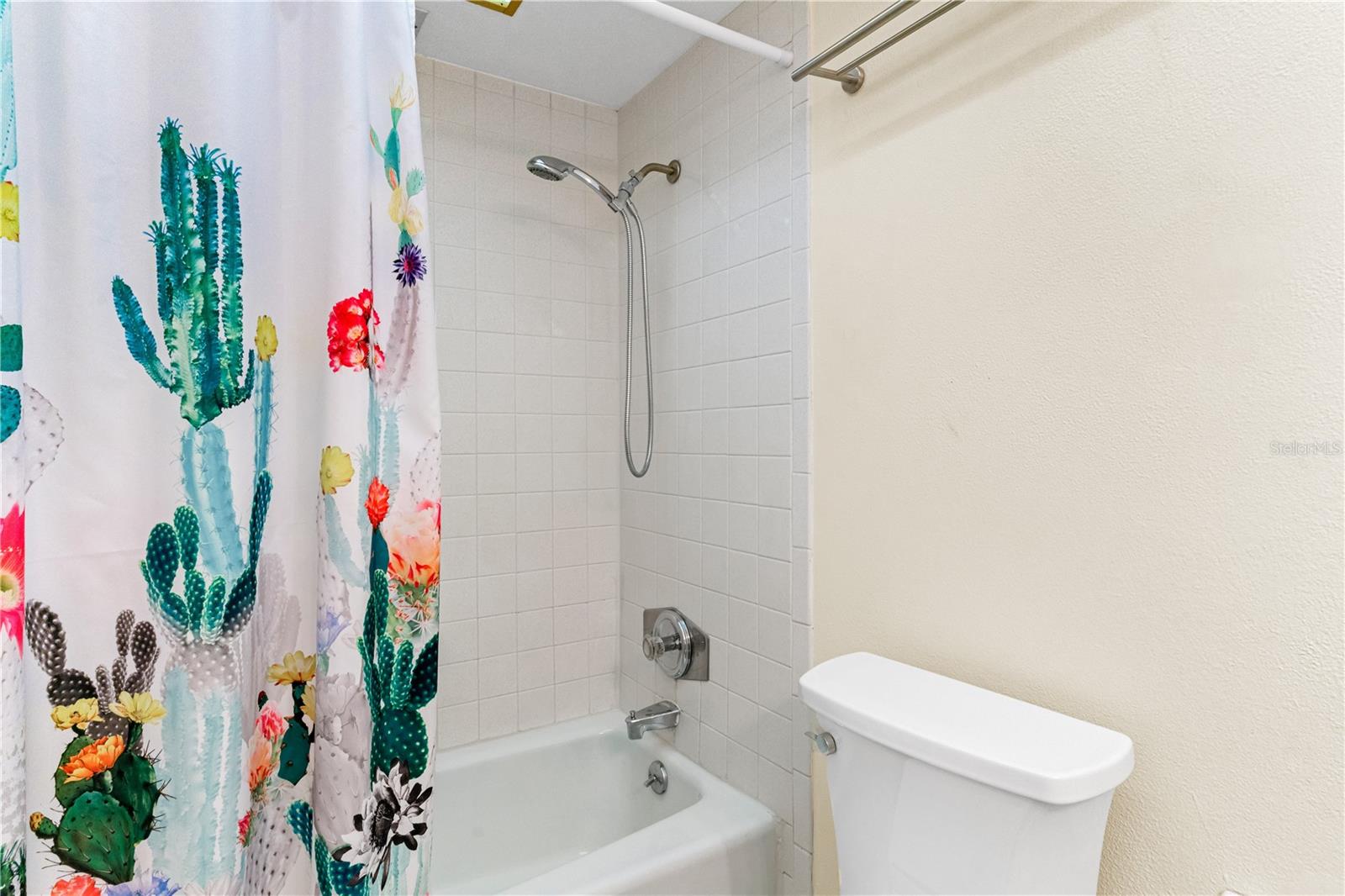19610 GULF BLVD #409, INDIAN SHORES, FL, 33785