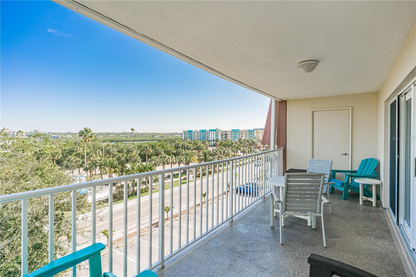 19610 GULF BLVD #409, INDIAN SHORES, FL, 33785