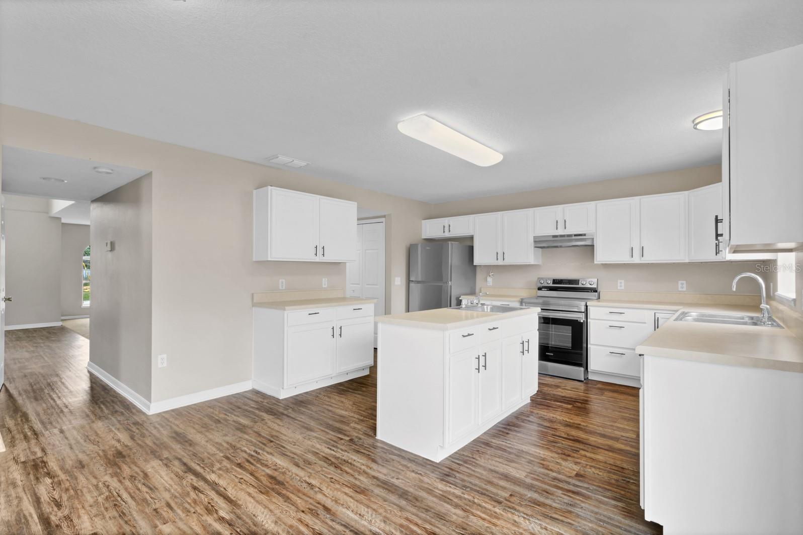 1003 DAMPIERRE CT, KISSIMMEE, FL, 34759