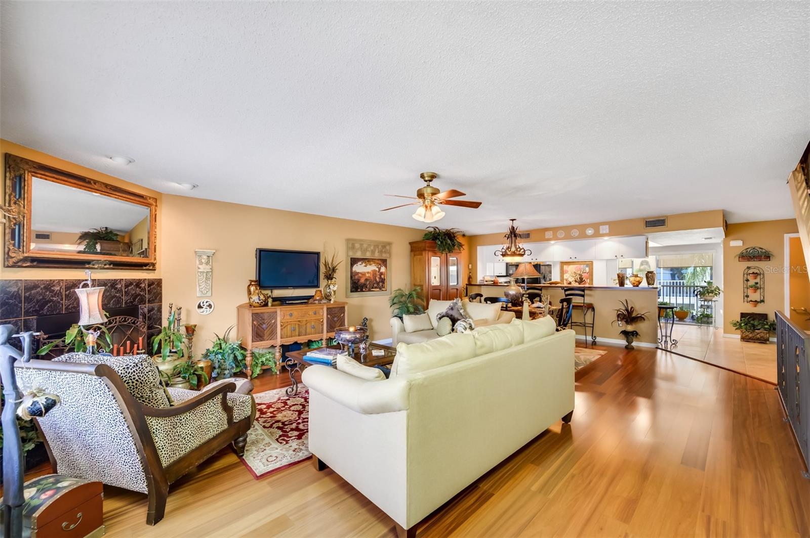 1109 PINELLAS BAYWAY S #306, TIERRA VERDE, FL, 33715
