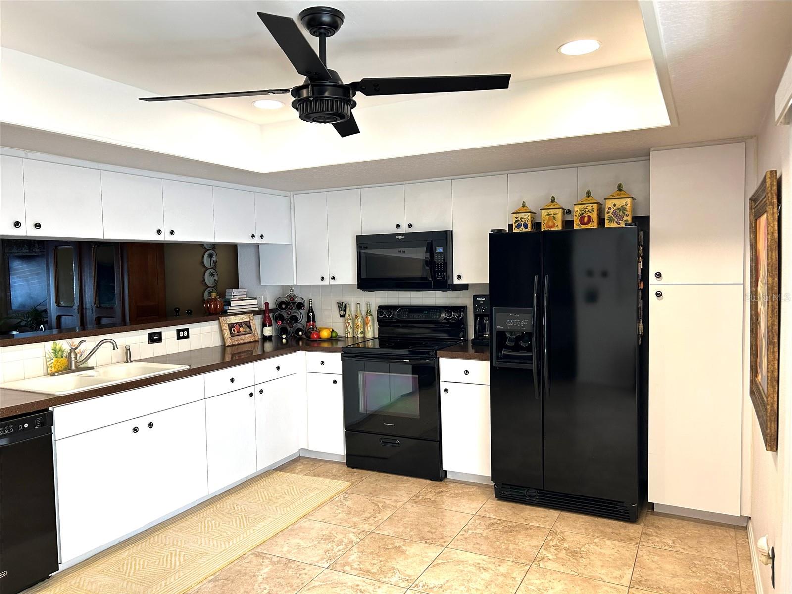 1109 PINELLAS BAYWAY S #306, TIERRA VERDE, FL, 33715