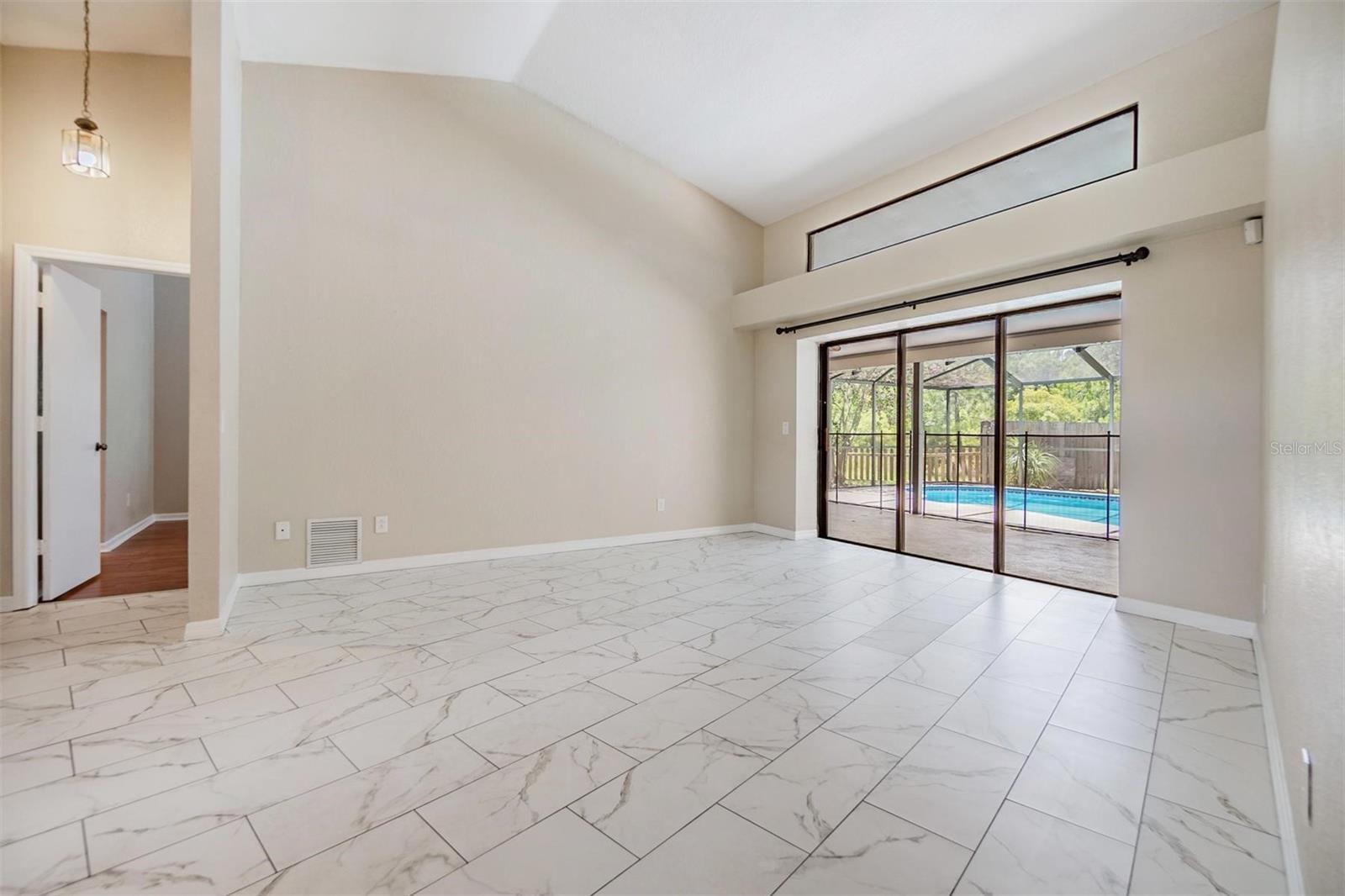 3501 COUNTRY CREEK LN, VALRICO, FL, 33596