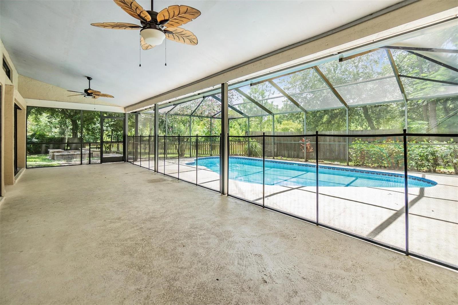 3501 COUNTRY CREEK LN, VALRICO, FL, 33596