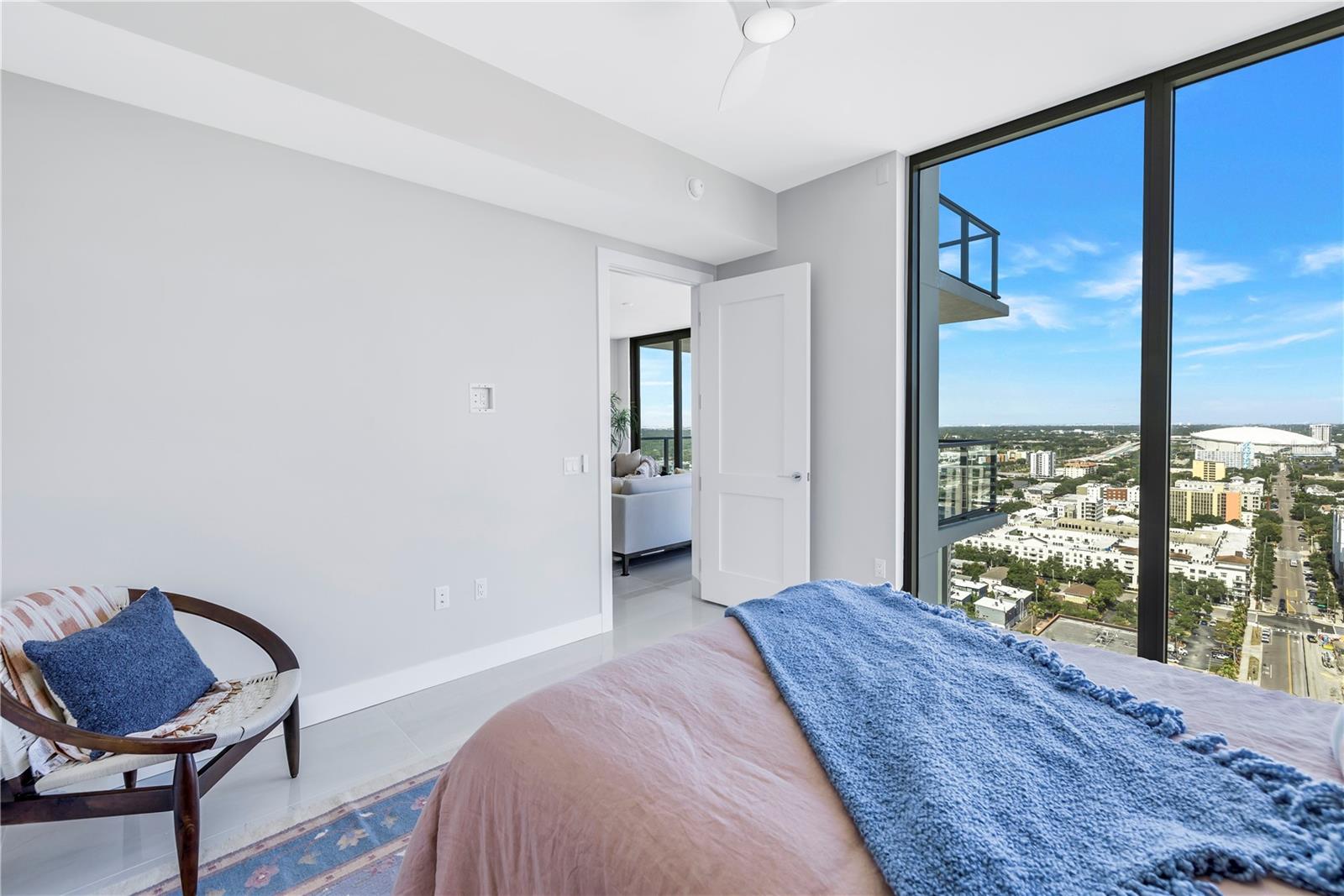 301 1ST ST S #2905, ST PETERSBURG, FL, 33701