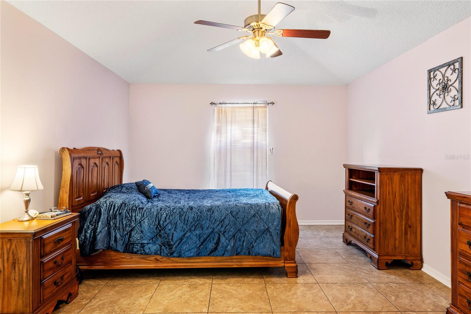 390 EL CAMINO DR, DELTONA, FL, 32738