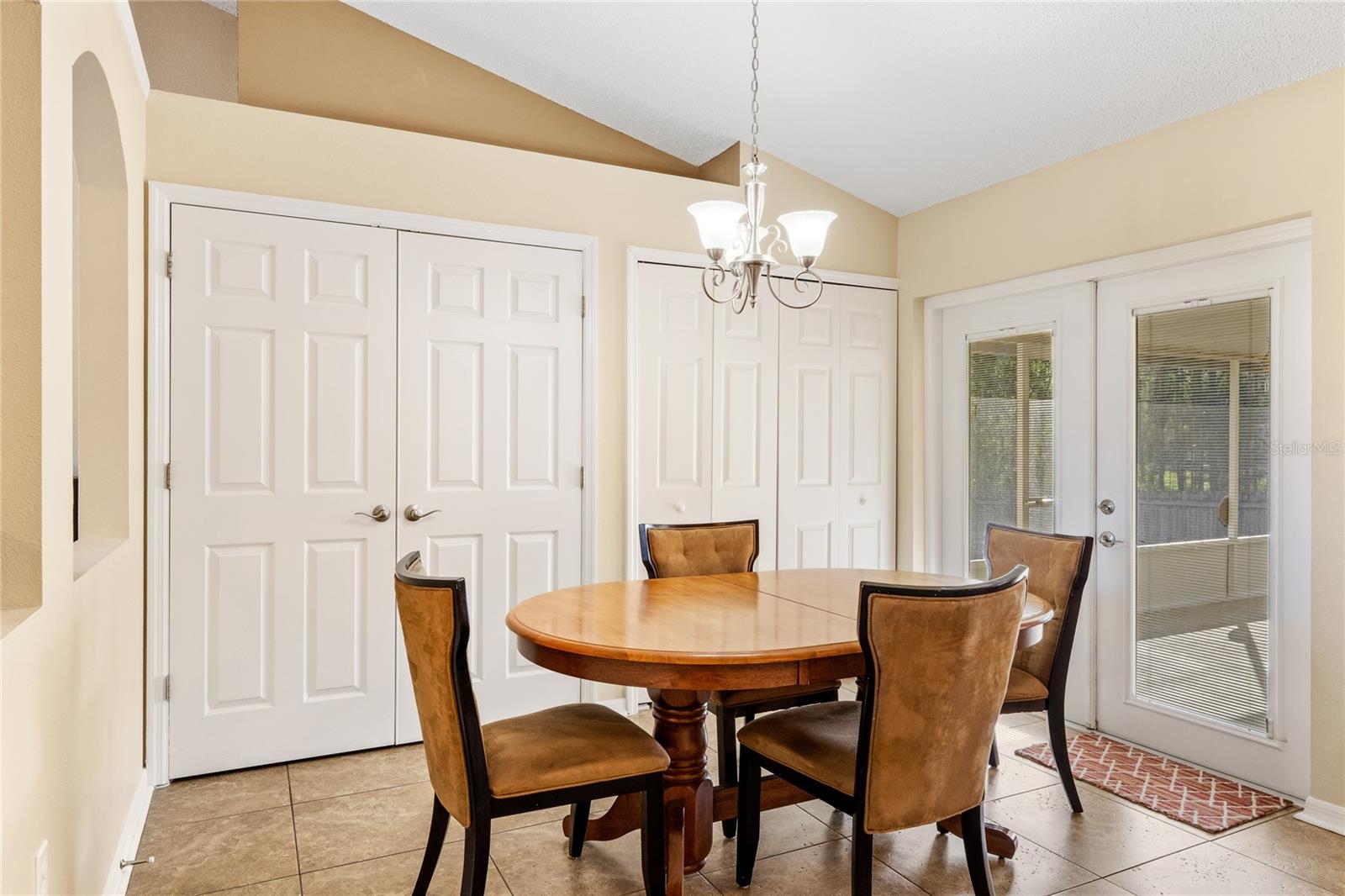 390 EL CAMINO DR, DELTONA, FL, 32738