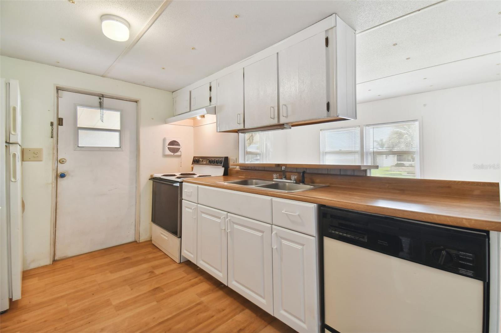 5353 COMANCHE ST, ZEPHYRHILLS, FL, 33542