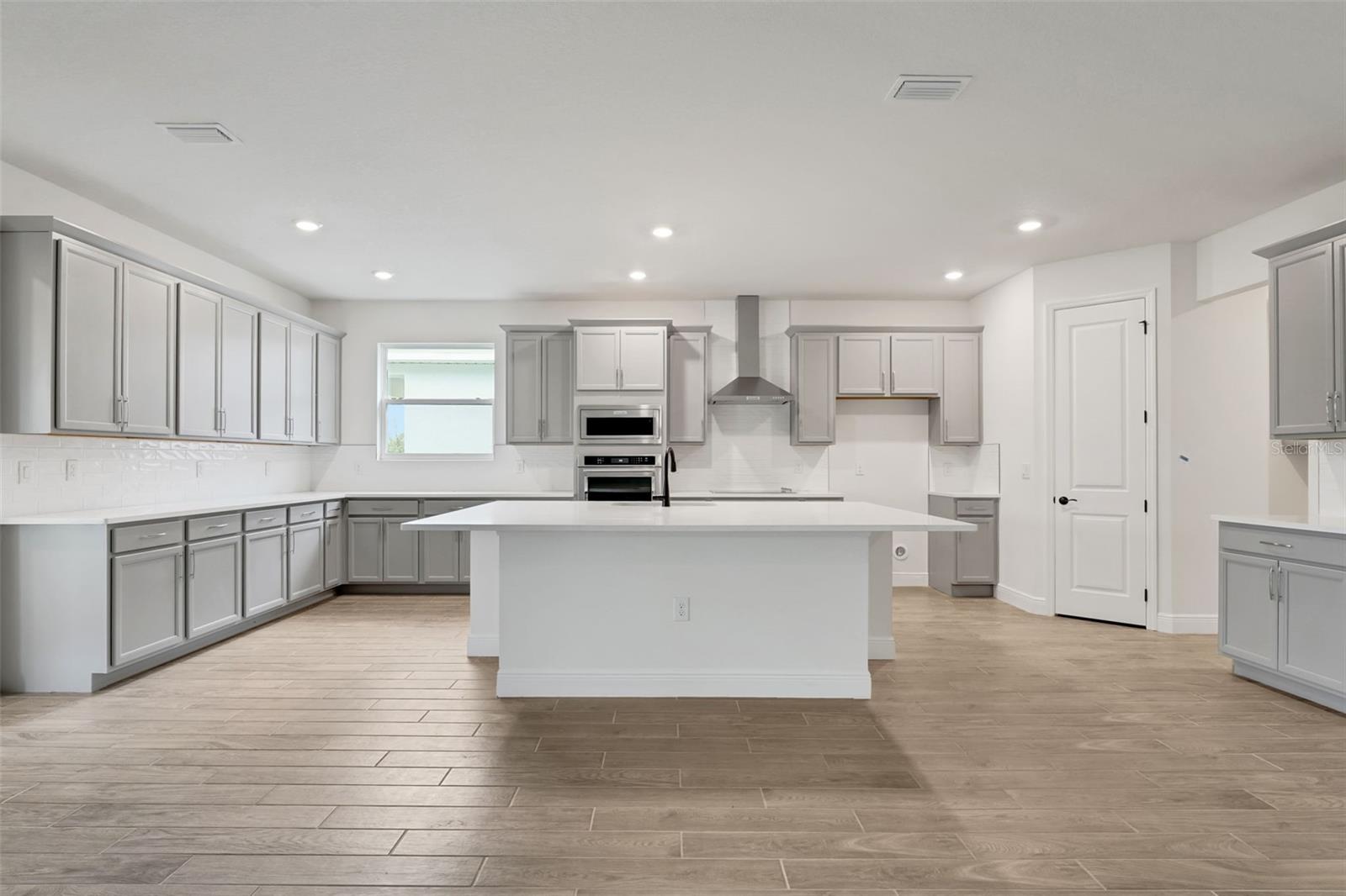 7465 SEA MANATEE ST, PARRISH, FL, 34219