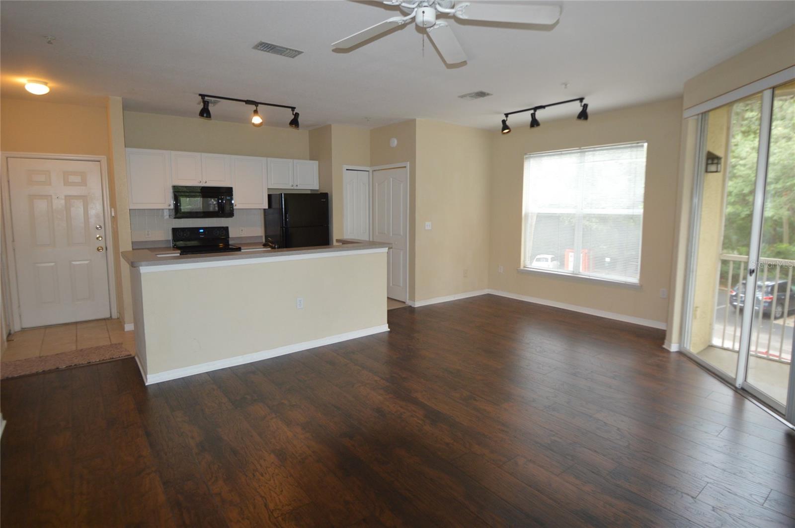 5709 LEGACY CRESCENT PL #202, RIVERVIEW, FL, 33578