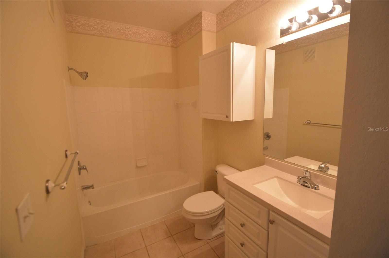5709 LEGACY CRESCENT PL #202, RIVERVIEW, FL, 33578