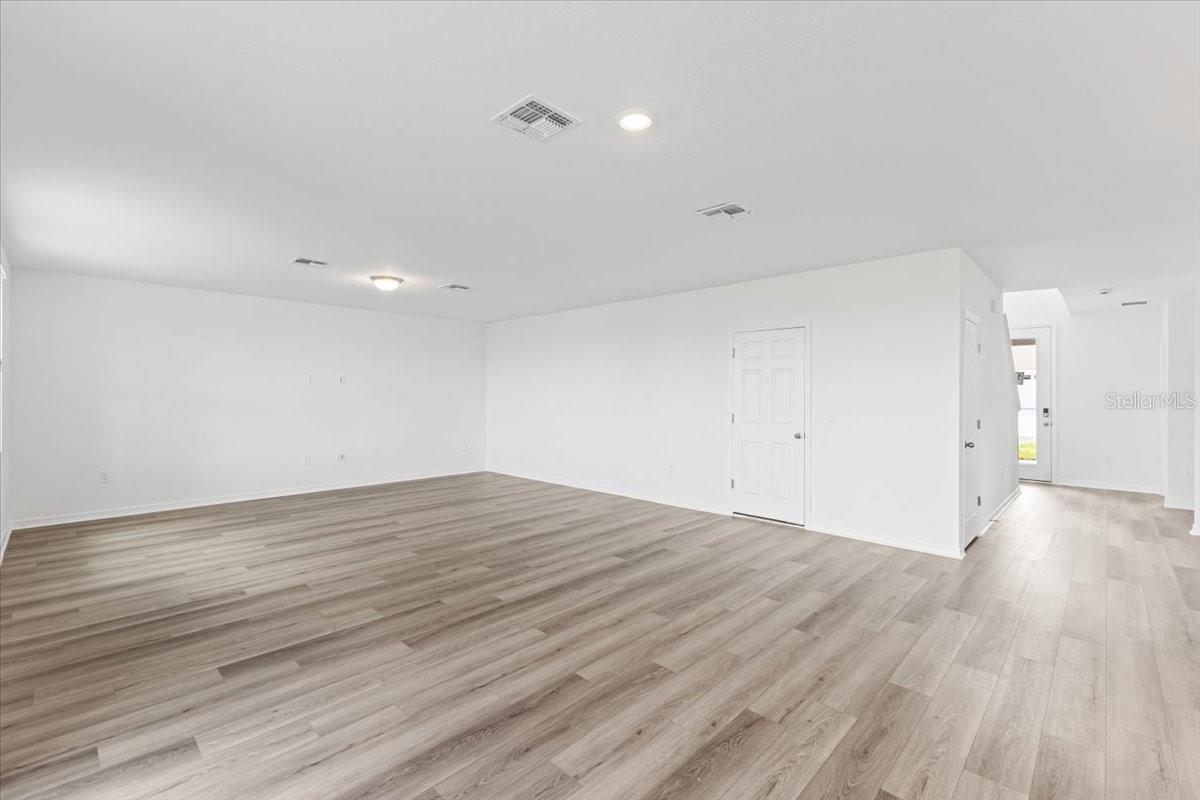 1128 GRIFFON AVE, LAKE ALFRED, FL, 33850