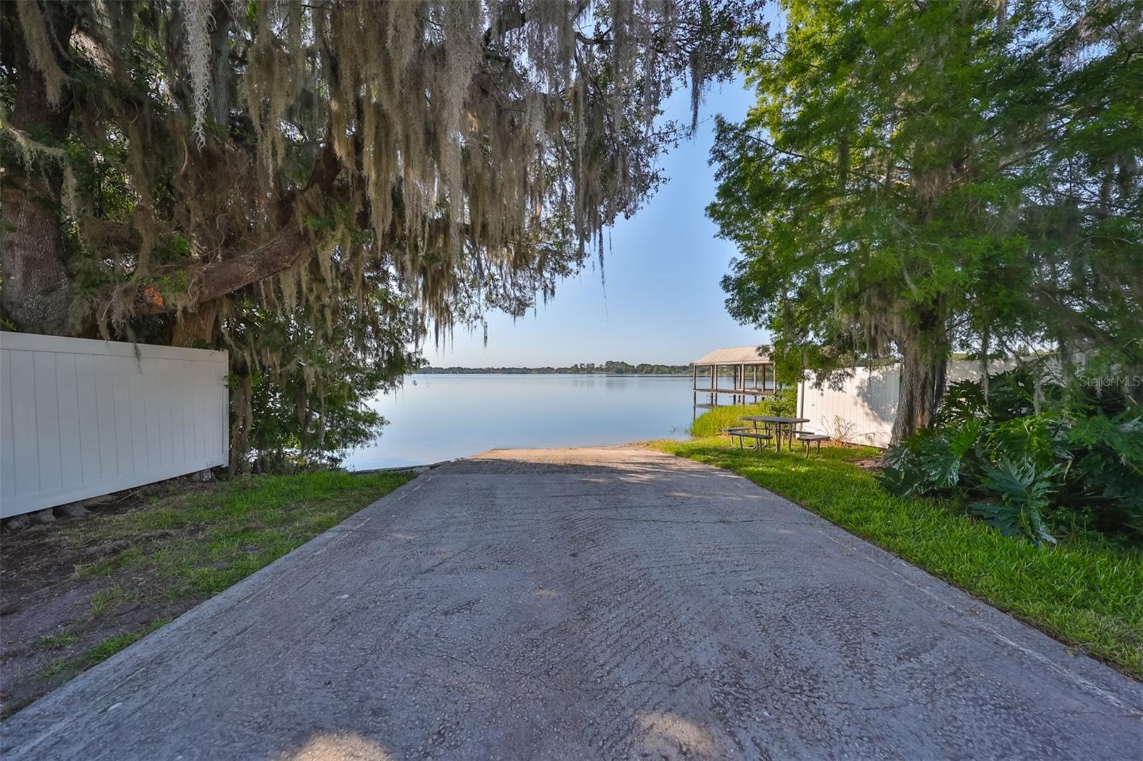 220 COLEMAN DR E, WINTER HAVEN, FL, 33884